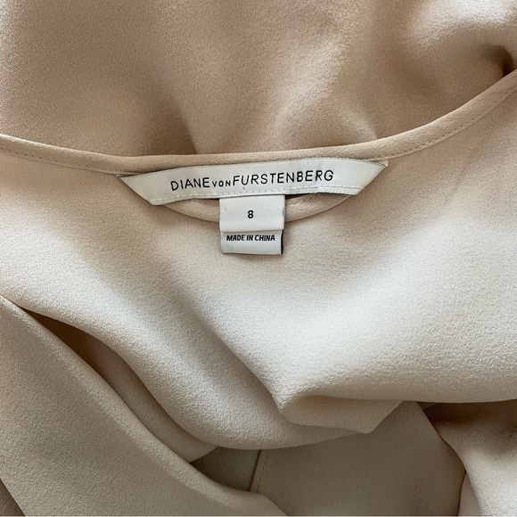 Diane Von Furstenberg DVF silk drape front dress size 8 - Picture 5 of 12